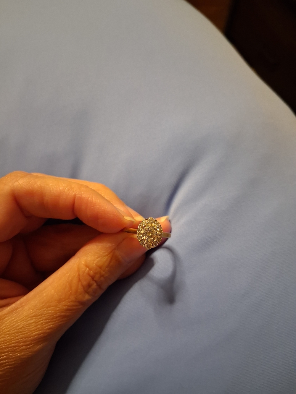 Gold Cluster Diamond Ring - Sparkling Round Halo